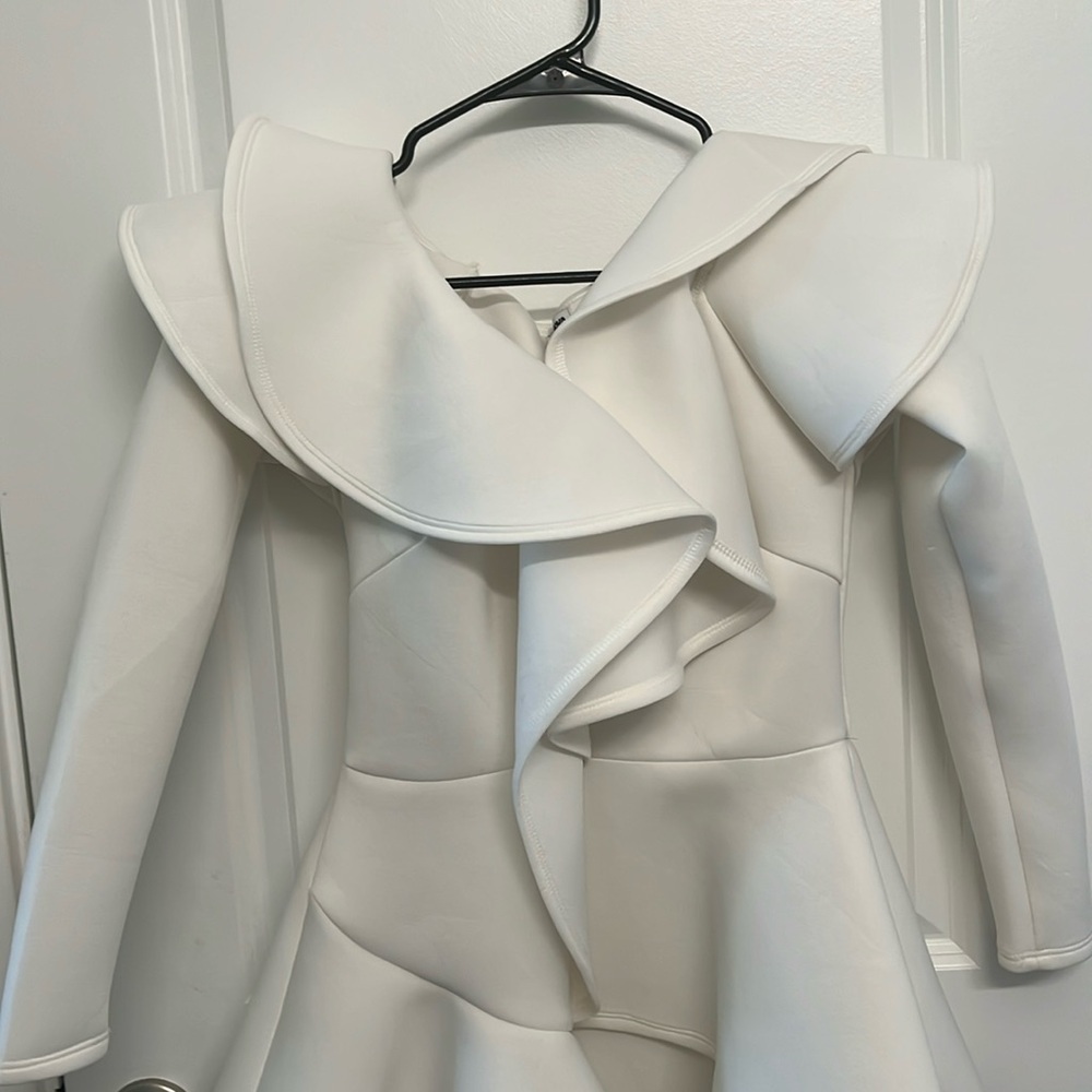 Long sleeve white off shoulder scuba material hi lo top